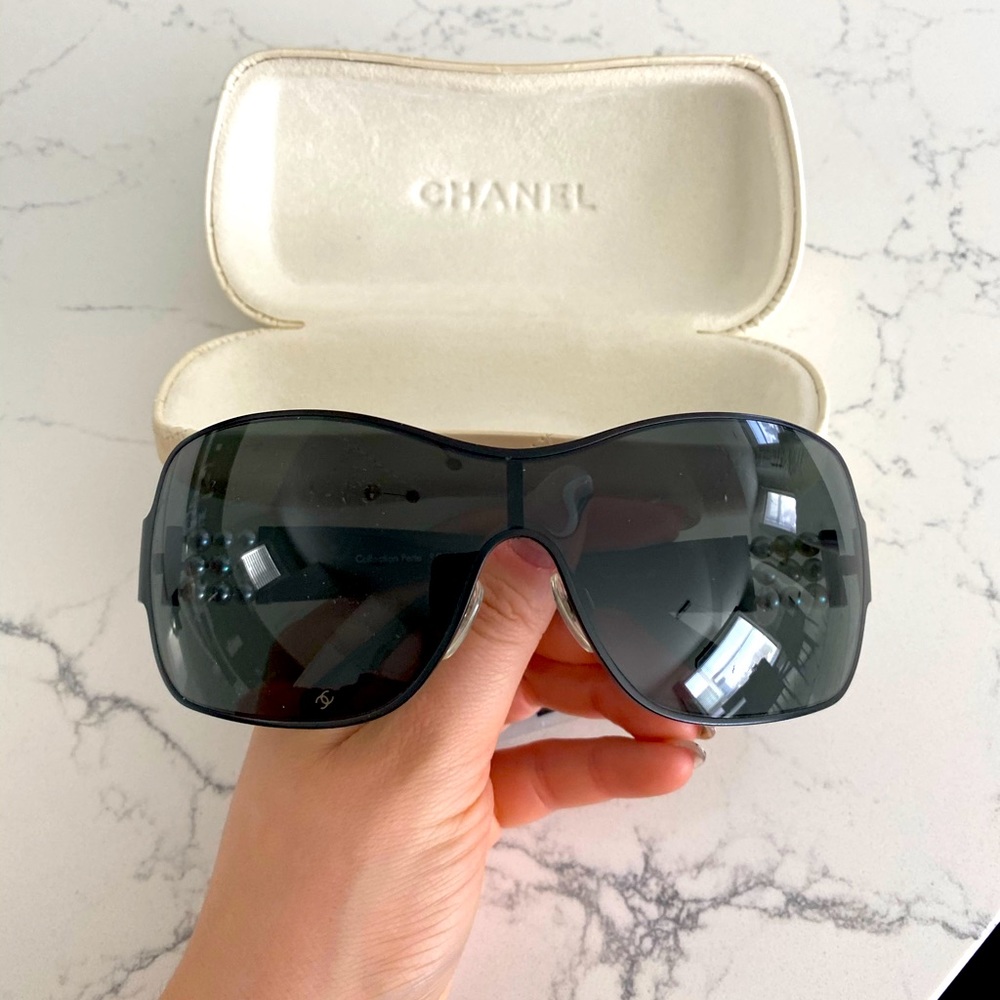 Chanel Black and Pearl Wrap Around Sunglass